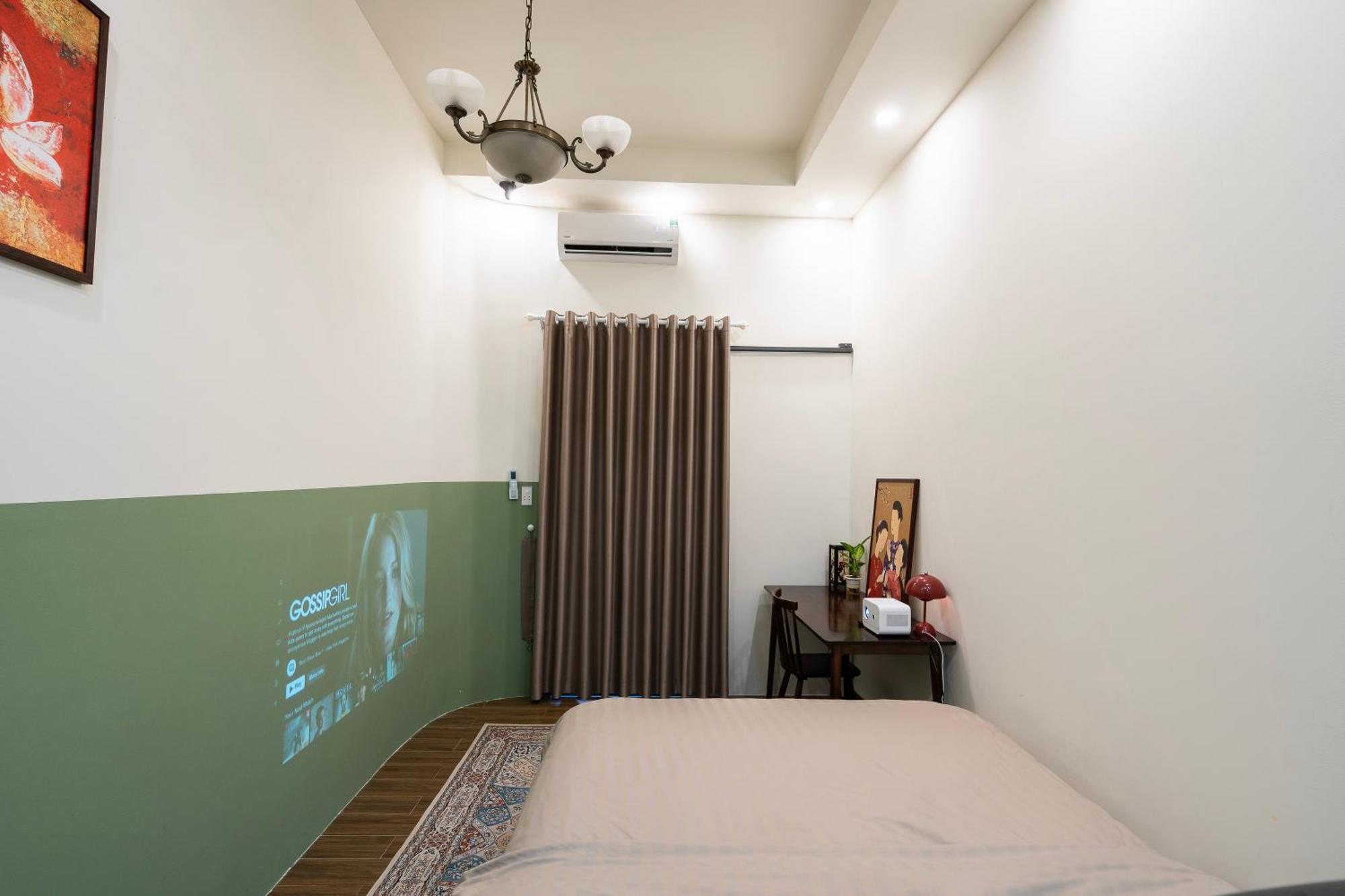 A Little Saigon Hotel - Bui Vien Walking Street ホーチミン市 エクステリア 写真
