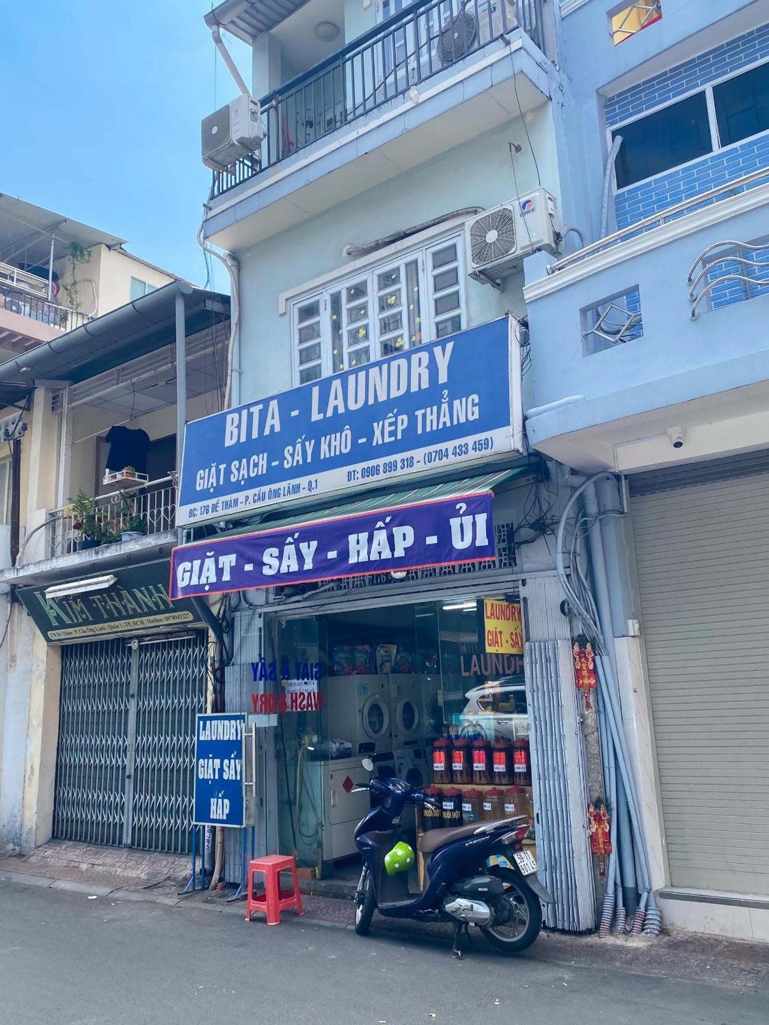 A Little Saigon Hotel - Bui Vien Walking Street ホーチミン市 エクステリア 写真